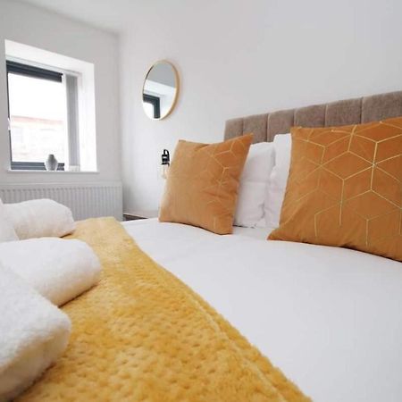 Flat In Cardiff City Centre Exteriör bild