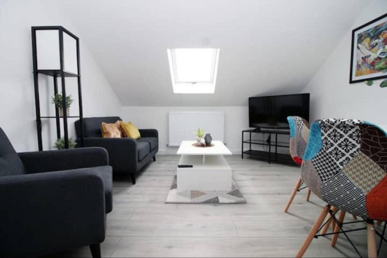 Flat In Cardiff City Centre Exteriör bild